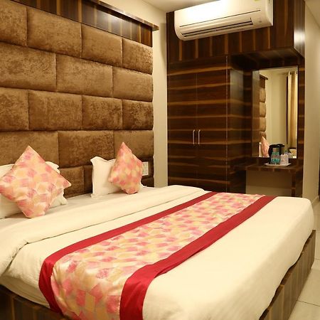 Hotel Kush Ganga - 50 Meter From Har Ki Pauri, Haridwār المظهر الخارجي الصورة