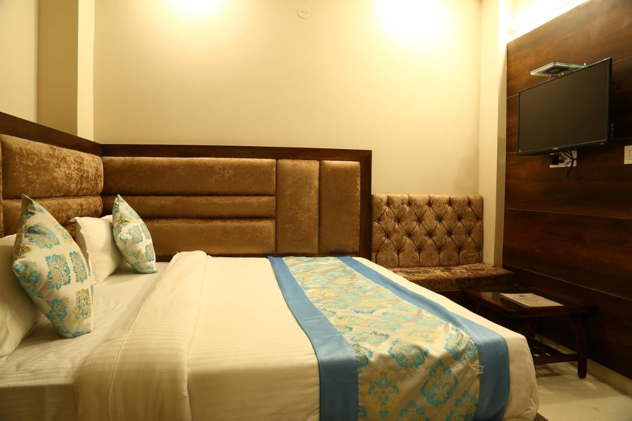 Hotel Kush Ganga - 50 Meter From Har Ki Pauri, Haridwār المظهر الخارجي الصورة