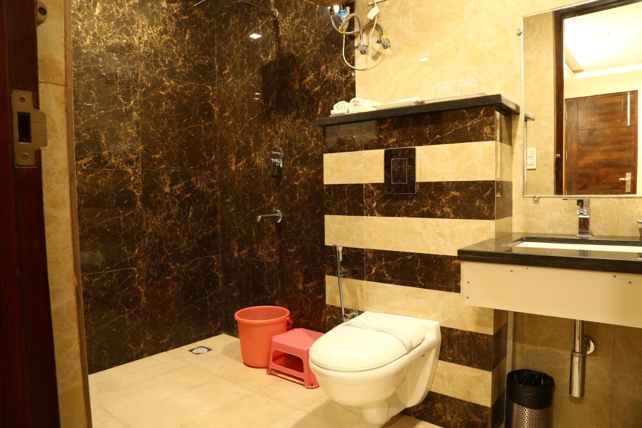 Hotel Kush Ganga - 50 Meter From Har Ki Pauri, Haridwār المظهر الخارجي الصورة