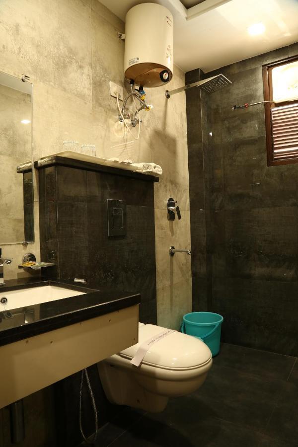 Hotel Kush Ganga - 50 Meter From Har Ki Pauri, Haridwār المظهر الخارجي الصورة