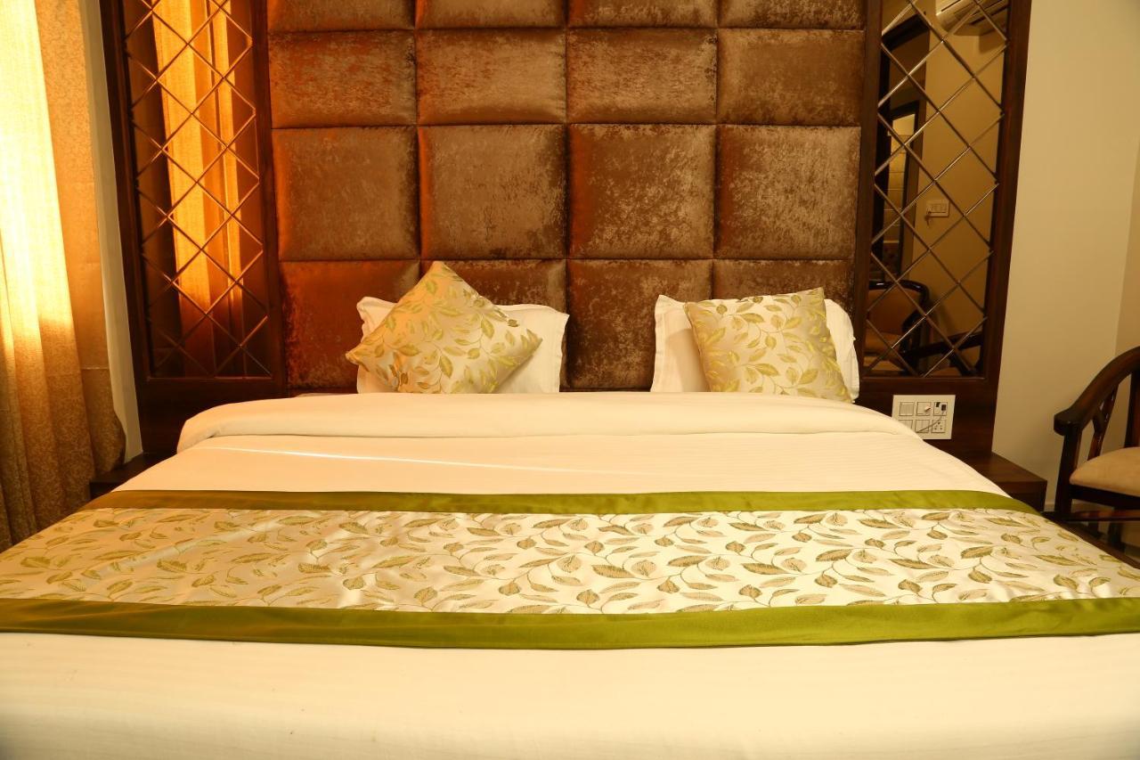 Hotel Kush Ganga - 50 Meter From Har Ki Pauri, Haridwār المظهر الخارجي الصورة