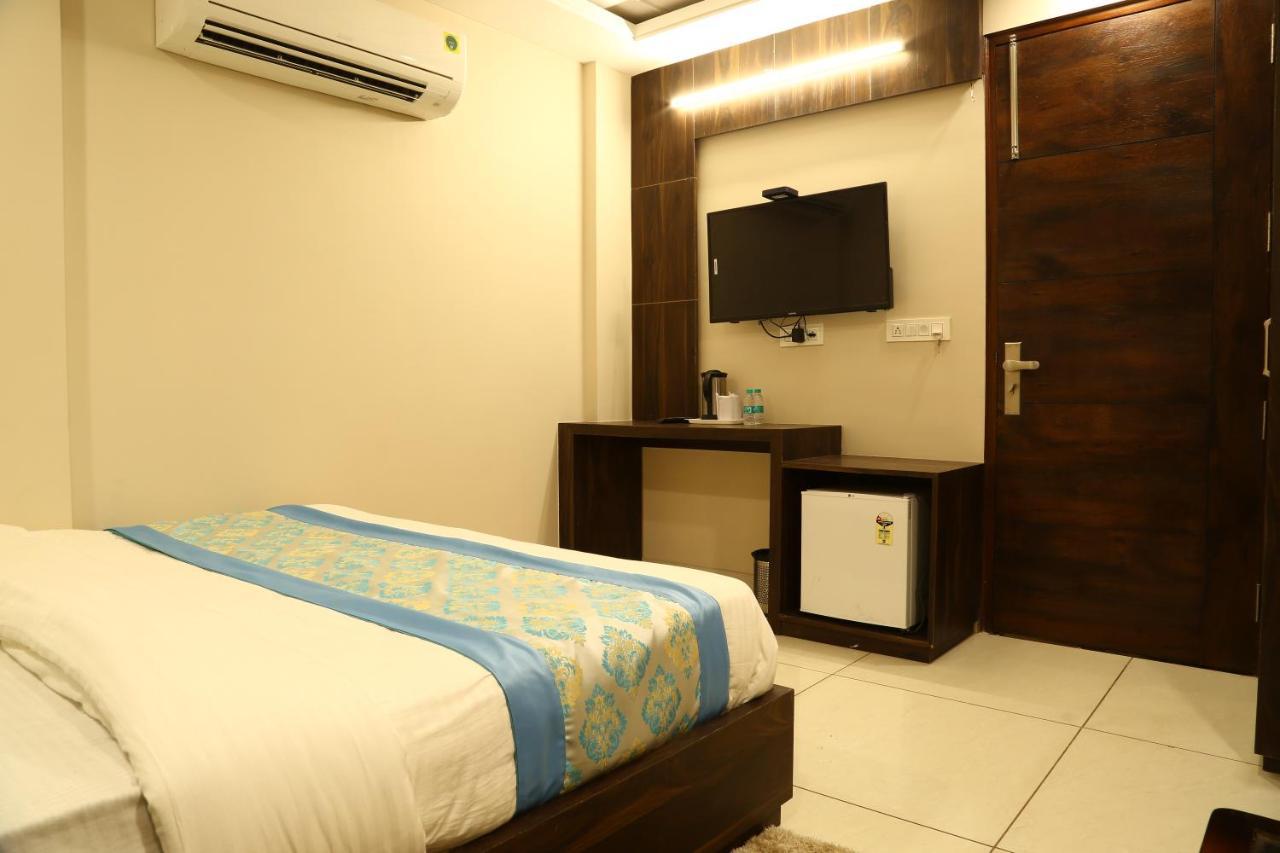 Hotel Kush Ganga - 50 Meter From Har Ki Pauri, Haridwār المظهر الخارجي الصورة
